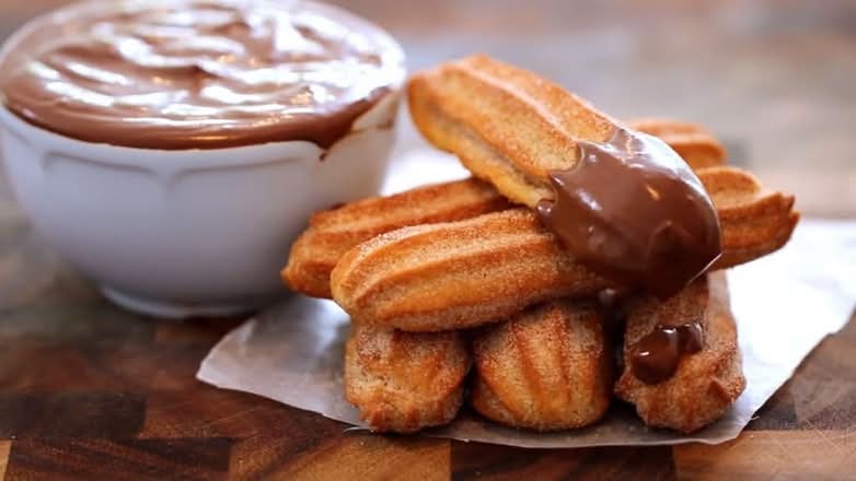 3 Churros